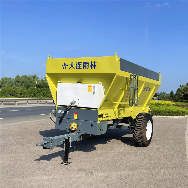 圓盤有機(jī)肥揚(yáng)糞車拋肥機(jī)